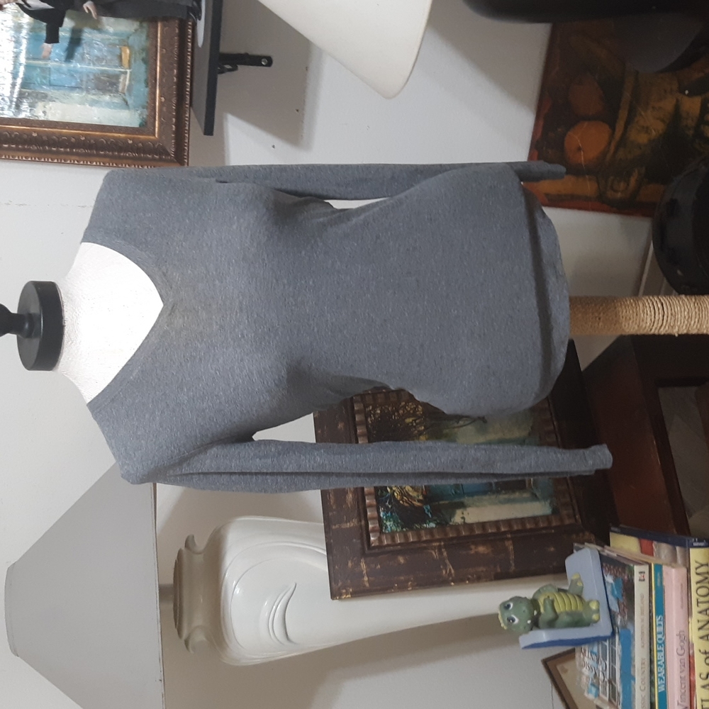 Womens gray tshirt top tagless Sz Small NOBO Long Sleeve Cozy T Sleep Days